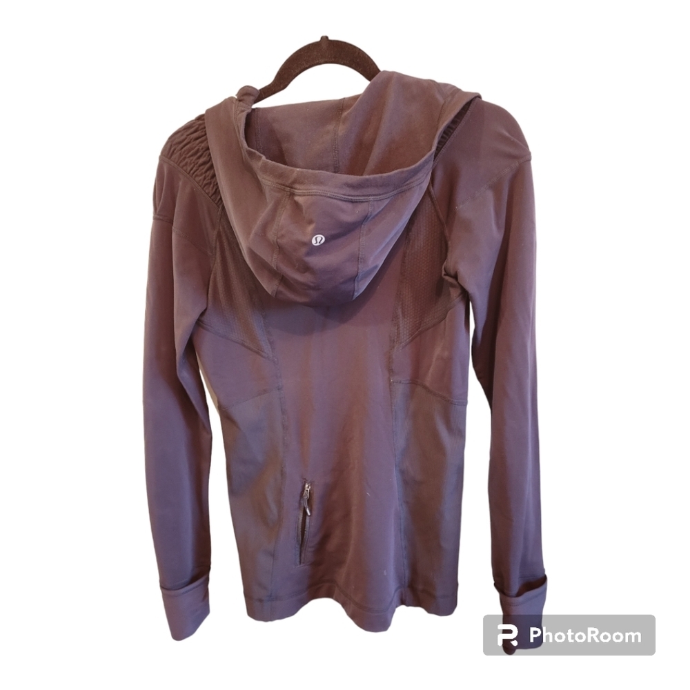 NWOT Lululemon Cross Train Long Sleeve Top (Black) - Picture 7 of 13